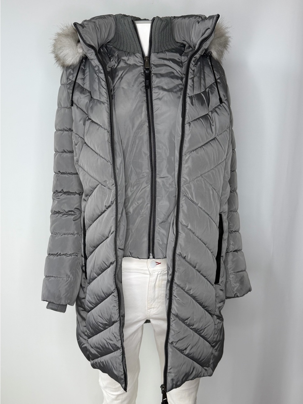 DKNY Women’s Small Gray Long Puffer Coat Faux Fur Hood Quilted Winter Jacket